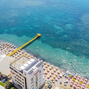 **** Hotel Aragosta Albanie